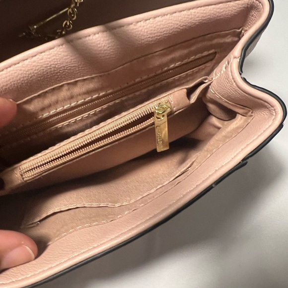 United Colors of Benetton Elegant Pink/Blush Crossbody Bag – NWOT - Picture 11 of 17